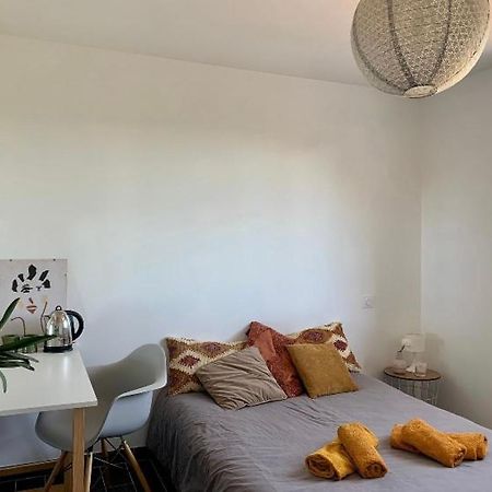 Charmante Chambre Dans Une Maison De Campagne Saint-Étienne-de-Fontbellon Esterno foto